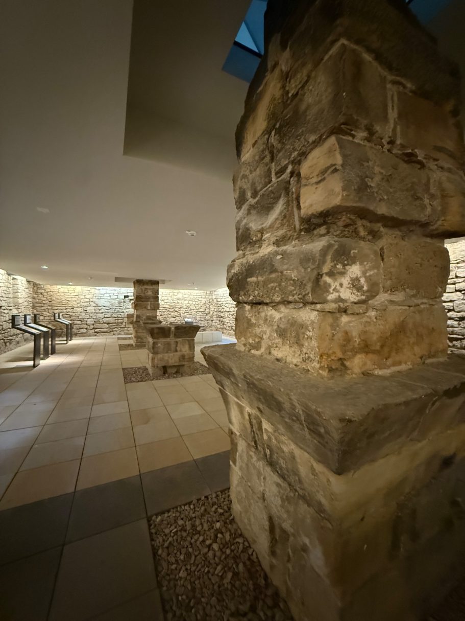 Raum der Stille im Augustinerkloster Raum der Stille im Augustinerkloster